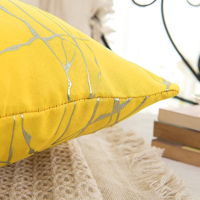 CUSHION COVER